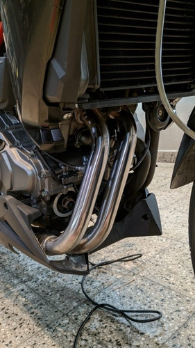 Imagen 11 de 15 de Benelli Tnt 300