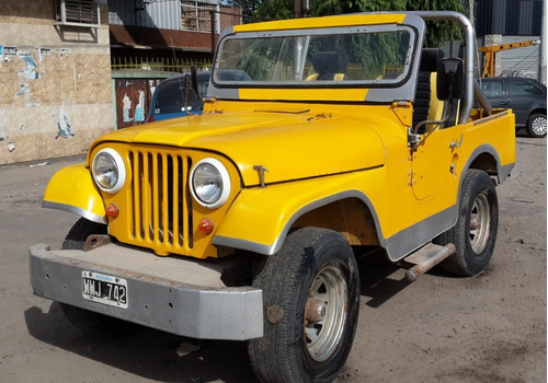 Jeep Ika 4x2 Completamente Original. Excelente Estado!