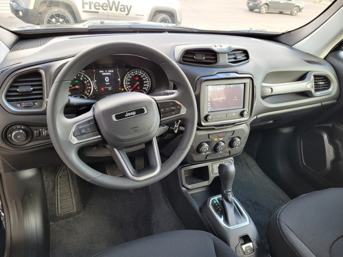 Imagen 11 de 20 de Jeep Renegade Sport Mt 0km No Cross Kicks Bronco
