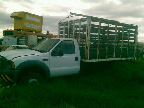 Ford F-450 Con Redilas 2005
