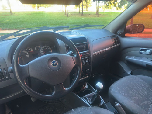 Fiat Strada 1.4 MPI TREKKING CE 8V FLEX 2P MANUAL