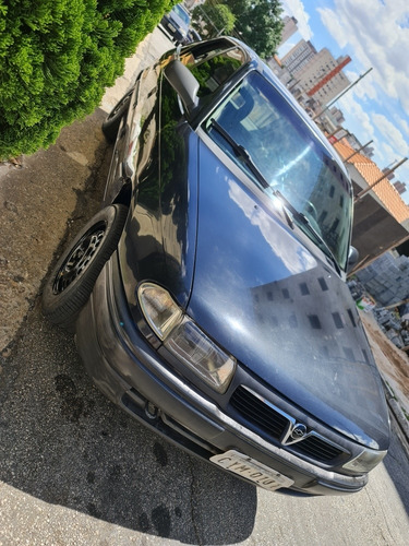 Chevrolet Astra 2.0