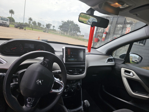 Peugeot 2008 1.6 Allure