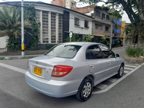 Kia Rio 1.5 Stylus 4 p