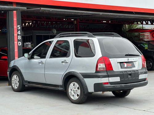 Fiat Palio Weekend 1.8 Hlx Flex 5p