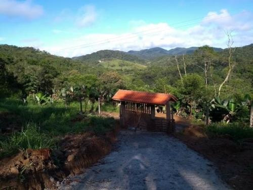 Imagem 3 de 12 de Chácara No Bairro Três Barras, Em Itariri | 8127-pc