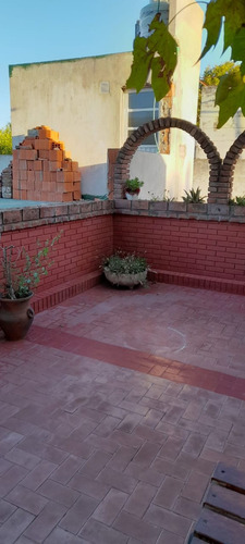 Imagen 18 de 19 de Casa 2 Habitaciones Cochera. Arroyito.