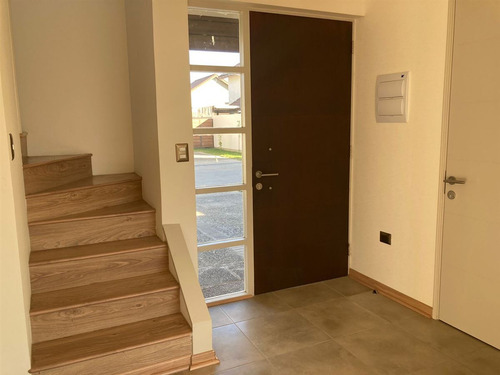 Casa En Arriendo De 3 Dorm. En Talca