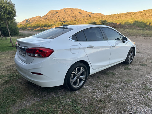 Chevrolet Cruze 1.4 Premier At Sedan