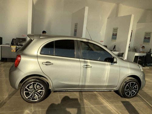 Imagen 8 de 15 de Nissan March 2016 5p Sense L4/1.6 Man