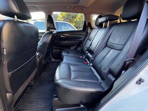 Nissan X-Trail 2.5 Exclusive 3 Row Cvt