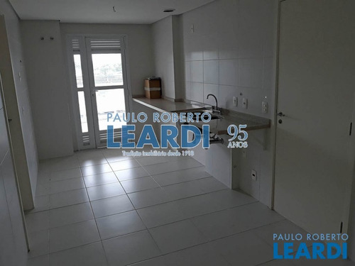 Imagem 9 de 15 de Apartamento - Campo Belo - Sp - 559033