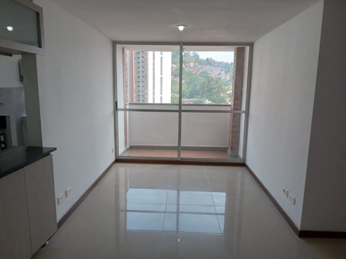 Apartamento Para Arriendo En Itagüí Santa María Ac-34225