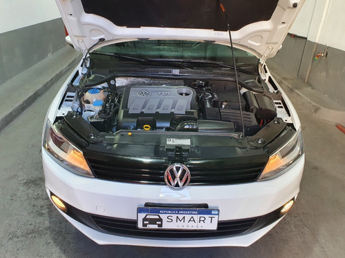 Volkswagen Vento Tdi 2.0 Advance 2014 Diesel Smart Garage!!!
