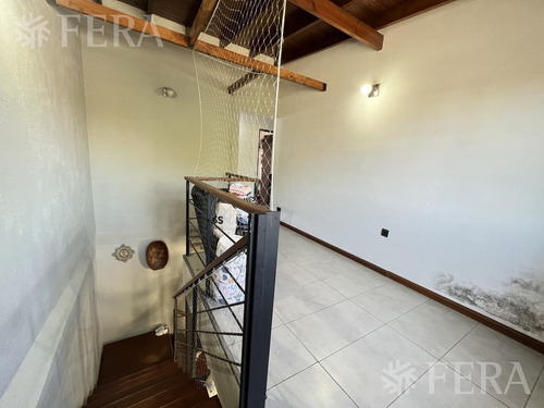 Imagen 9 de 21 de Venta Casa 4 Ambientes Con Jardín, Cochera Y Patio Con Cochera En Wilde (30693)