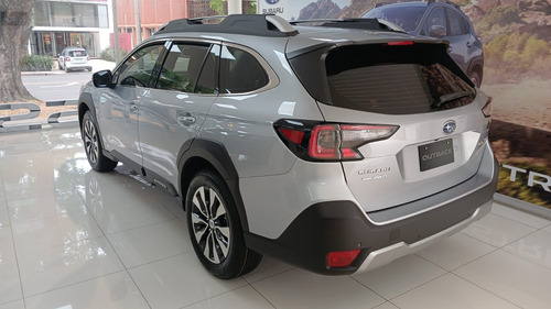 Subaru Outback 2.5 Limited Es