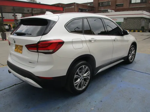 Bmw X1 Sdrive 18i 4x2 1500cc At Aa