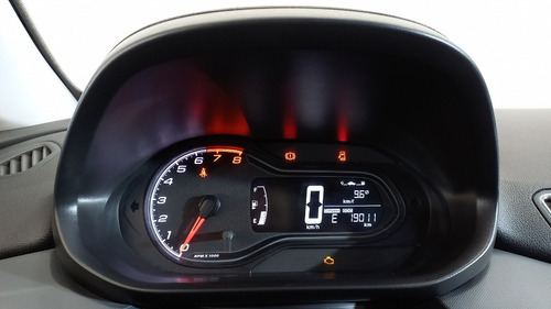 Imagen 9 de 15 de Chevrolet Onix Ltz 1.4 - 297343