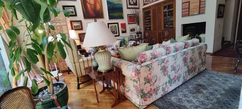 Se Vende Excelente Casa En Lomas Hipódromo (v)