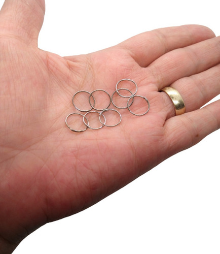Imagem 1 de 4 de 1500 Argolas Em Aço Inox Montagem De Lustres 10mm (1,0cm)