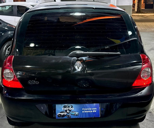 Renault Clio 1.0 16v Authentique Hi-flex 5p