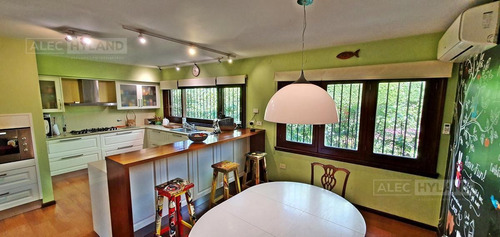Imagen 19 de 30 de Chalet 9 Ambientes En Venta - Las Lomas-horqueta, San Isidro.