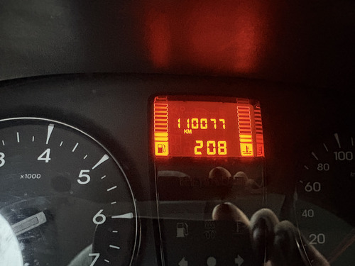 Renault Clio 1.2 Authentique Pack Ii 75cv