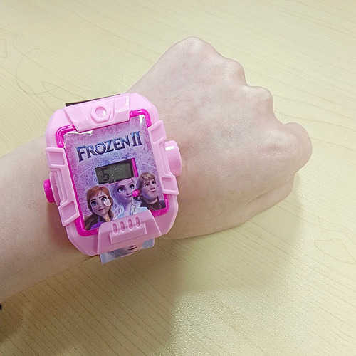 Reloj Con Proyector Juguete Personaje Regalo Niñas Infantil 