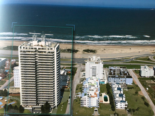 Imagen 3 de 14 de Icon Brava - Apartamento En Venta