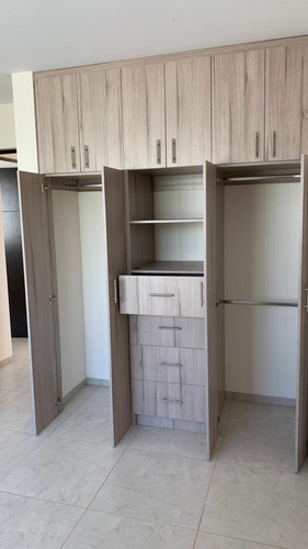 Casa En Renta En Circuito Privado En Fracc. Monterreal, Santa Barbara, Villa De Pozos