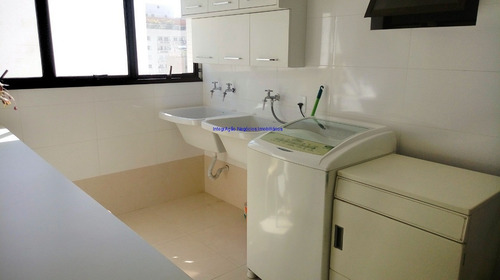 Imagem 28 de 29 de Apartamento 210m², 04 Dormitórios (sendo 02 Suítes), 05 Banheiros E 04 Vagas Na Garagem. Condomínio Com Portaria 24hrs, Piscina, Academia E Salão - 20092505 - 68555825