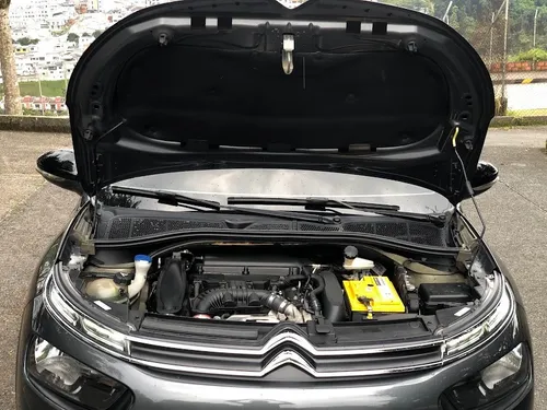 Citroën C4 Cactus 1.6 Shine Turbo Aut