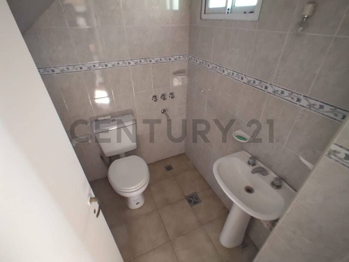 Venta De Edificio De Cochera