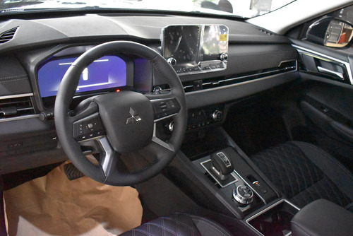 Mitsubishi Outlander 2.5 Gls At Full