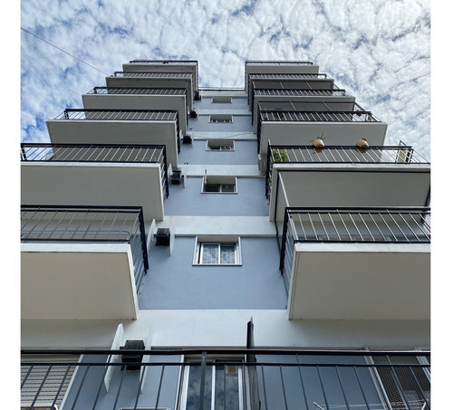 Imagen 6 de 20 de Dpto 3 Ambientes - Amplio Jardin- Villa Urquiza - A Mts De Belgrano R