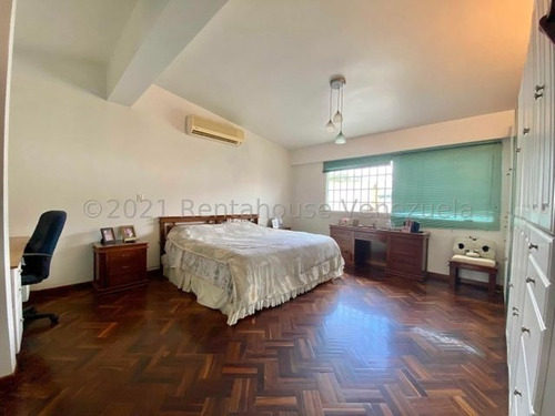 Imagen 11 de 27 de Casa En Venta En Prados Del Este 22-7593 Gustavo Nieves 0412 6057058 G6