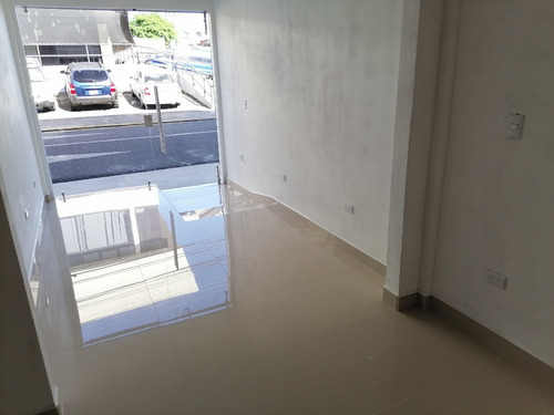 Imagen 14 de 19 de Alquiler Locales Comerciales Alajuela Centro