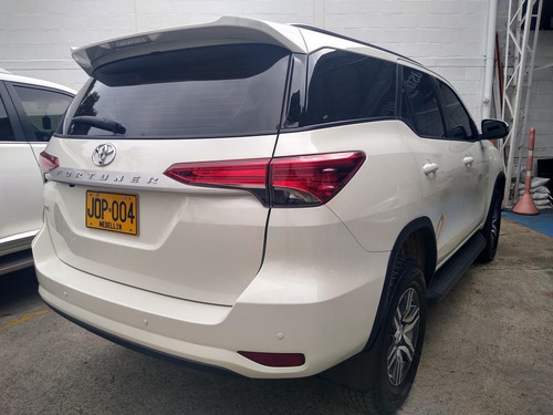 Toyota Fortuner 2020,motor 2.4 Diesel,autom,original