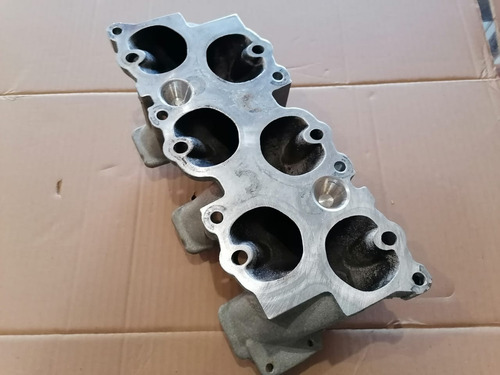 Multiple De Admision Inferior Cadillac Cts 2.8 2006/12571079 (Usado)
