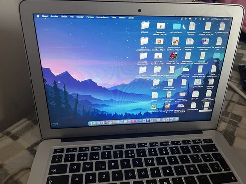 Mac Book Air 13 (2017) (Usado)