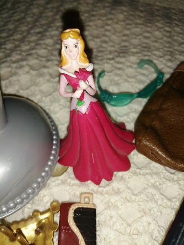Lote De Accesorios Para Muñeca Barbie Cartera Falda Guitarra
