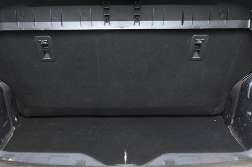 Imagen 9 de 16 de Onix Joy Black 1.4 Mt Fer