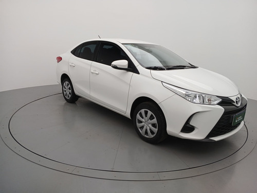 Toyota Yaris Sedán 1.5 16V FLEX SEDAN XL LIVE MULTIDRIVE