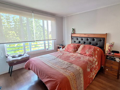 Casa Aislada 3 Pisos En Condominio. 3d+3b Cod. 41095