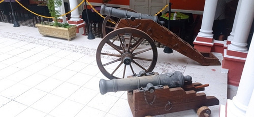 Imagem 3 de 5 de Canhão Militar De Guerra Decorativo Antigo Marca Ibéria