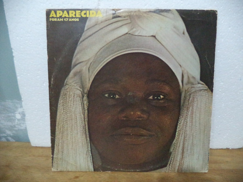 Imagem 1 de 4 de Lp Vinil Aparecida Foram 17 Anos