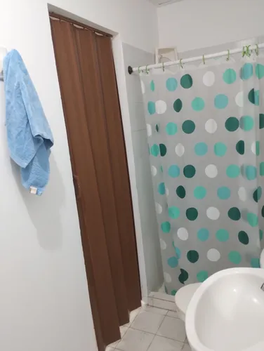 Arriendo Apartaestudio Con Servicios Incluidos.
