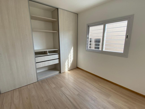 Venta - Lomas Del Chateau - 2 Dormitorios - Divino!!