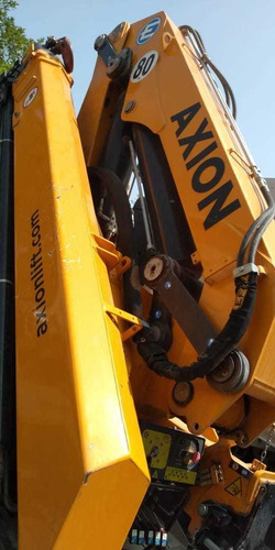 Imagen 5 de 6 de Renault Kerax440 6x4 Tractor + Hidrogrua Axion + Semi