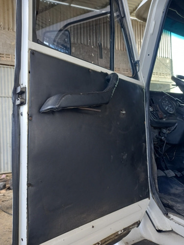 Imagem 10 de 15 de Volvo Nl10 340